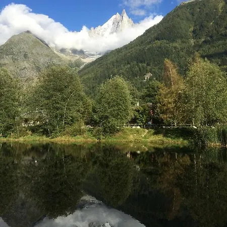 Champraz - Free Parking Chalet Chamonix